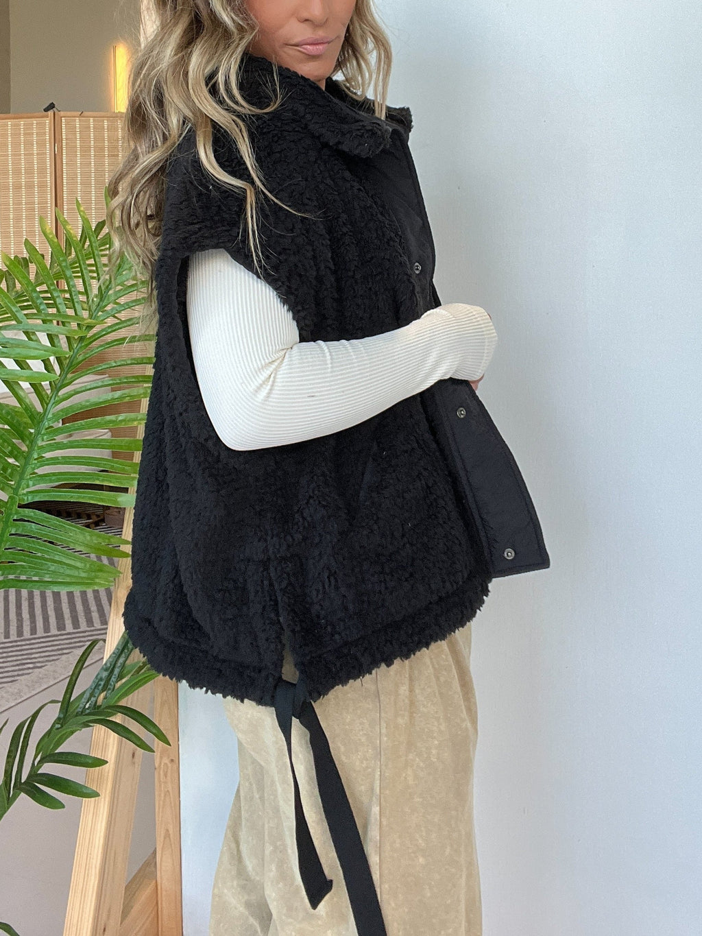 Women's Button Paneled Teddy Fleece Vest Jacket (Buy 2 Free Shipping)